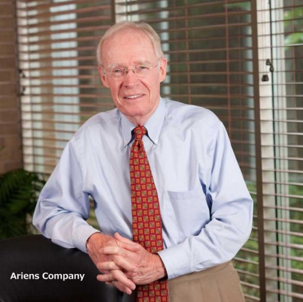 Longtime Leader Mike Ariens Dies