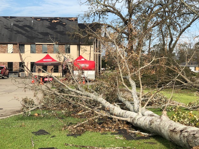 Smiths South Central, Oregon Assist Louisiana Cleanup Effort