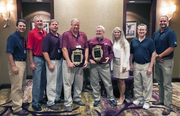 Country-Clipper-Distributor-of-Year Boettcher Supply & Conniff Sales, Inc. Honored as Country Clipper Distributors of the Year