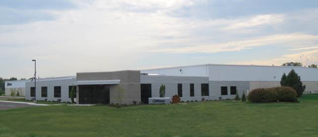 Stens Holds Ribbon Cutting Ceremony