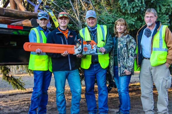 STIHL-Inc.-presented-a-STIHL-MS-500i-chain-saw-with-all-needed-accessories-to-the-nonprofit-Thunder-Mountain-Wheelers-ATV-Club-who-felled-the-tree STIHL Inc. presented a STIHL MS 500i chain saw with all needed accessories to the nonprofit Thunder Mountain Wheelers ATV Club (TMW) who felled the 2020 U.S. Capitol Christmas Tree. Left to right: Mike LeMaster, TMW Project Coordinator; STIHL Rep Tyler Windsor; Dave Hanson, TMW Trail Coordinator; Marilyn Liebetrau, TMW President; and Lloyd Liebetrau, TMW.